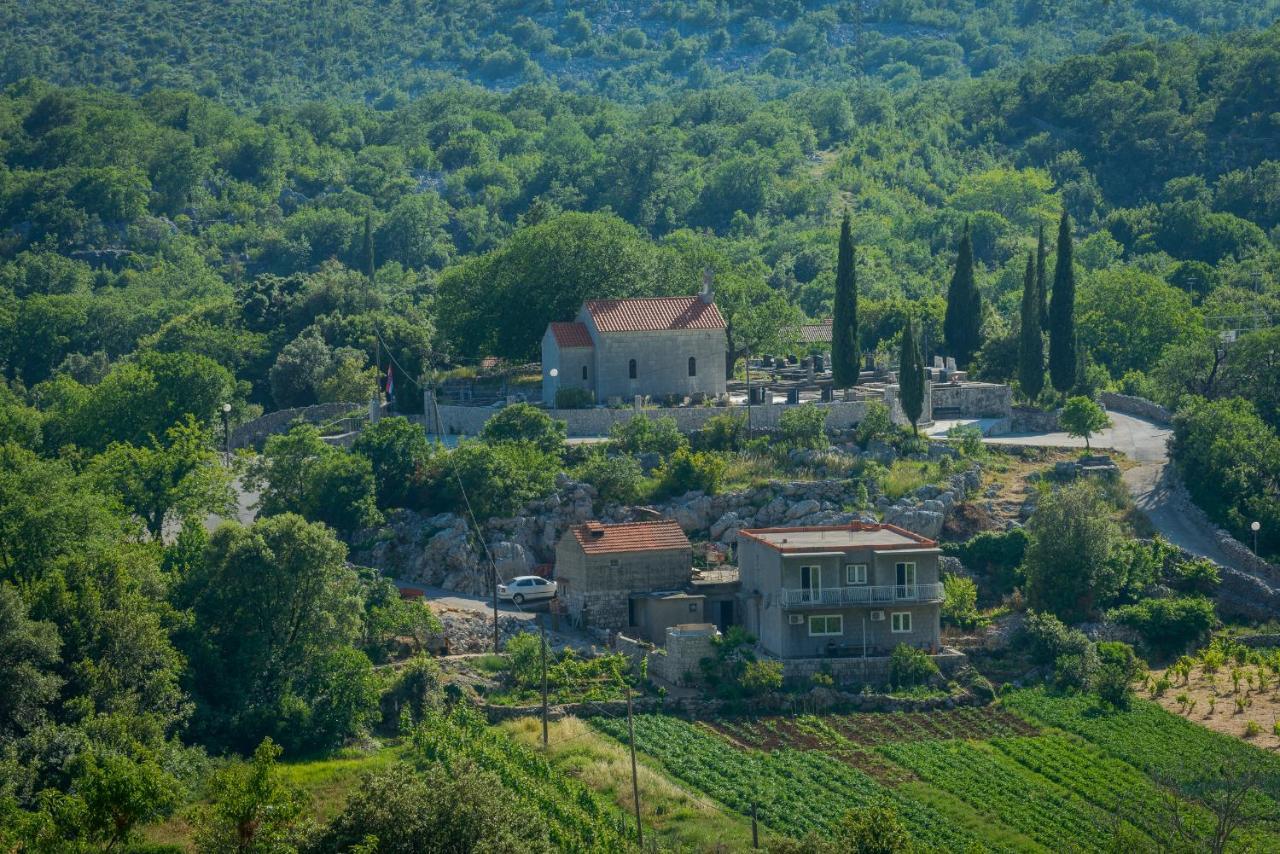 Hillside Paradise Next To Dubrovnik Holiday home