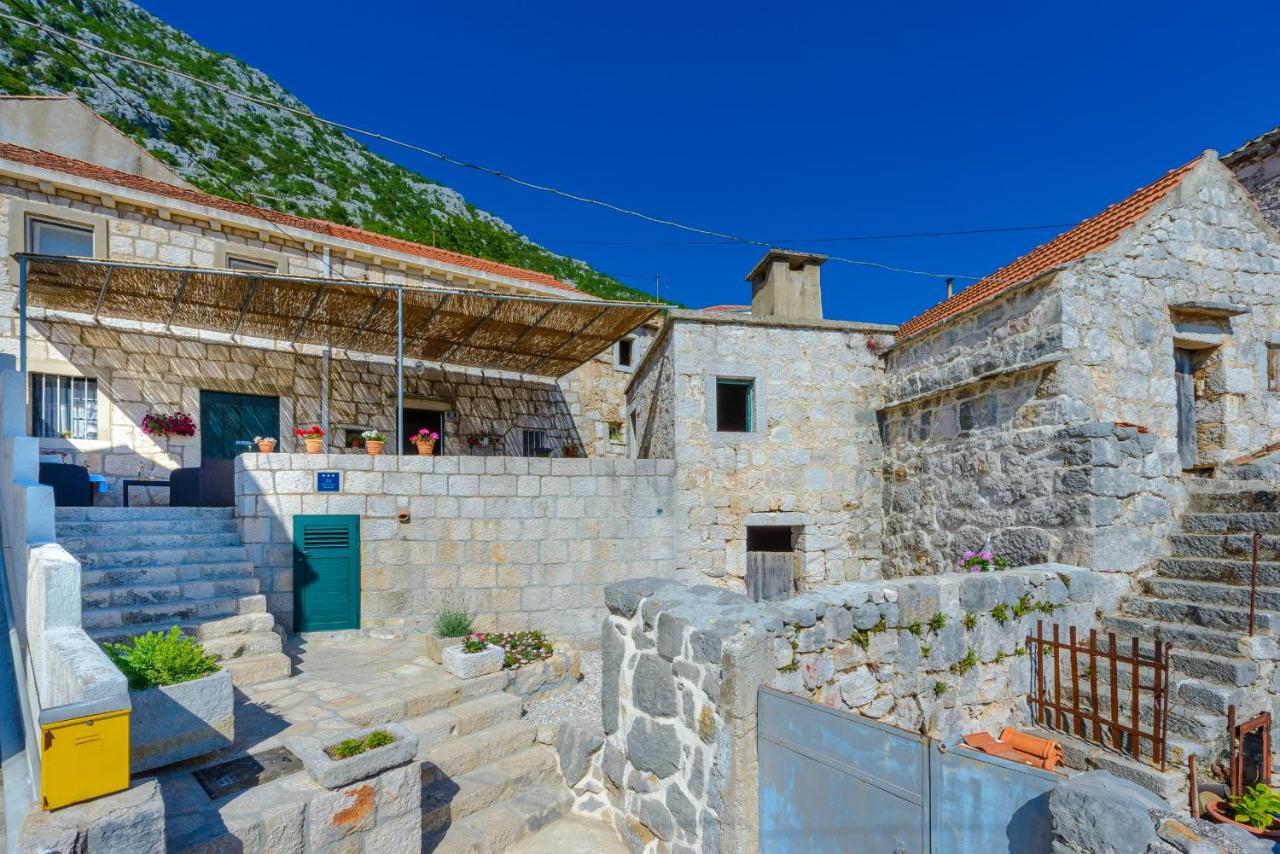 Hillside Paradise Next To Dubrovnik *